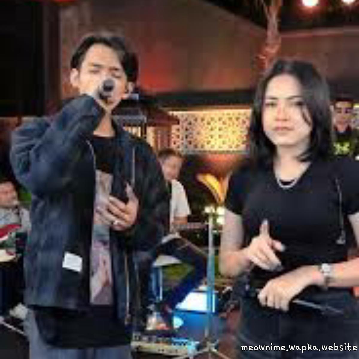 Sasya Arkhisna Ft Arya Galih - Tak Tunggu Balimu